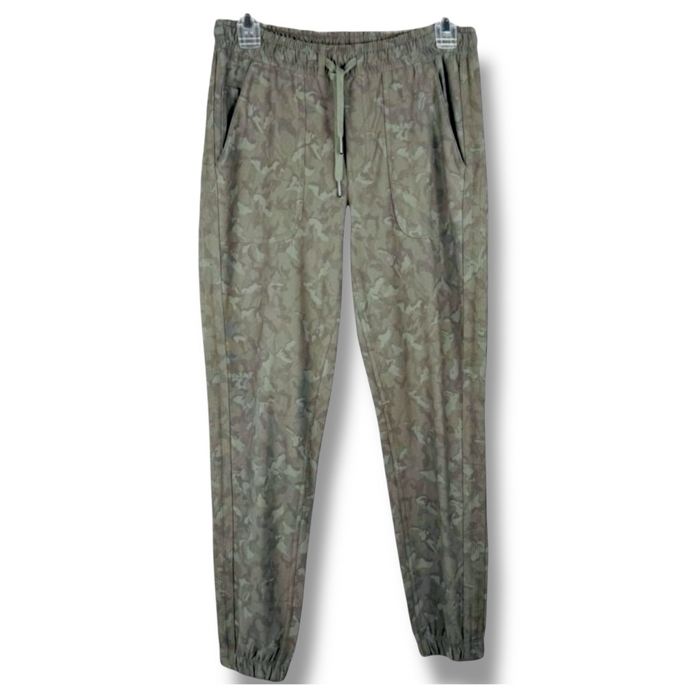 Athleta Farallon Stratum Camo Jogger Laurel Olive Size 0